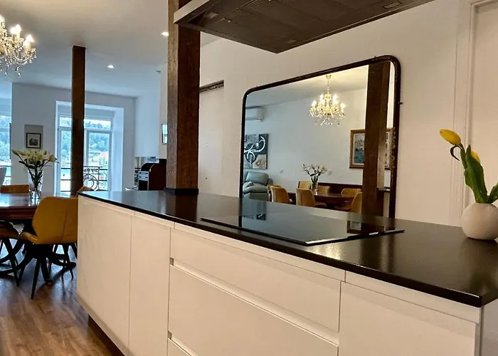 On La Concha - Iru * San Sebastián